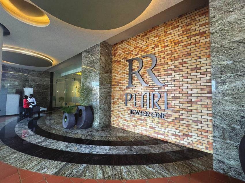 RR Pearl Tower One — lobby signage